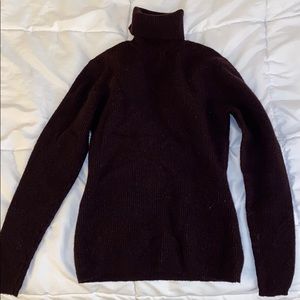 100% wool turtleneck sweater
